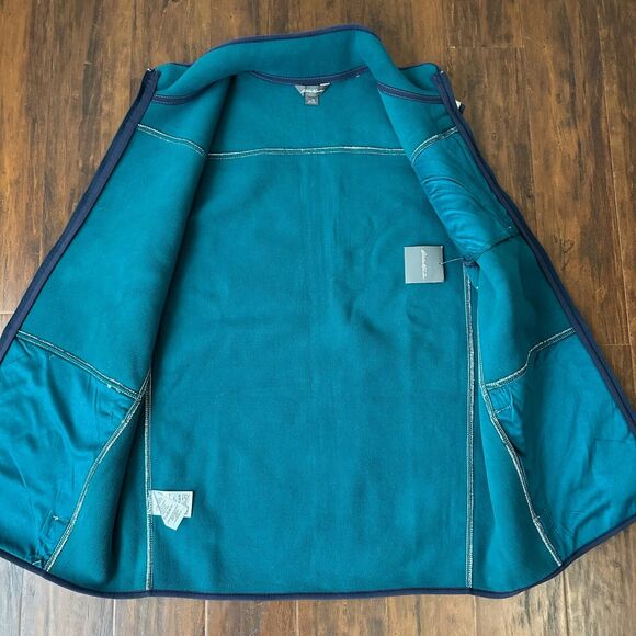 NWT EDDIE BAUER Chilali Faux Shearling Fleece Vest in Oyster - Picture 5 of 12